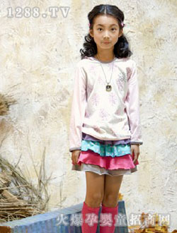 ���²��˷�ɫ��װ