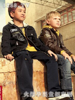 ���²��˺�ɫ��ͯװ