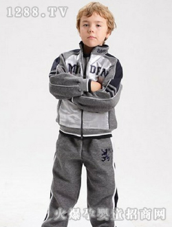 ��Ŭ�������˶�ͯװ