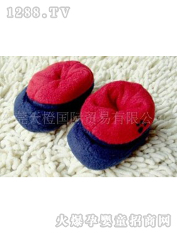 ����ɫӤ��Ь