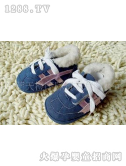 ����ɫӤ��Ь