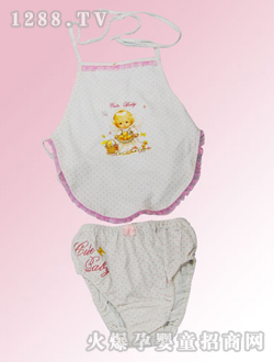 安婴宝婴儿肚兜套装