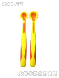 亲亲我彩匙套装