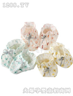 哆啦小贝纱布脚套