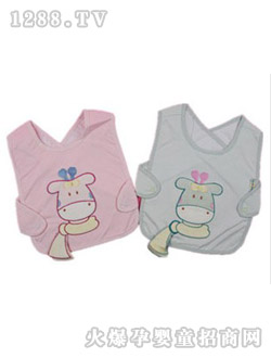 安婴宝吃饭食饭兜