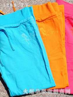 Ůͯ��ͯ��װ����