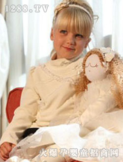 ����6+1��ɫŮͯװ