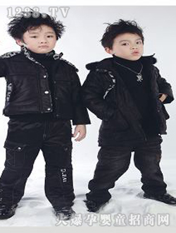 ����6+1��ɫ��ͯ��װ