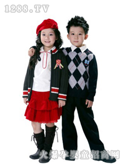 ����6+1ʱ�ж���ͯװ