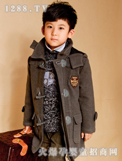 ����6+1��ɫ����