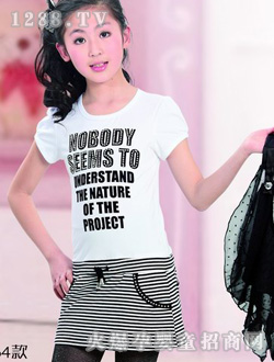 ˹ŵ�ݰ�ɫʱ����ȹ