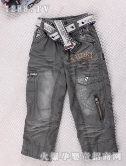 ˹ŵ�ݻ�ɫ���п�