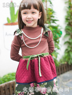 �������ɫ������ȹ