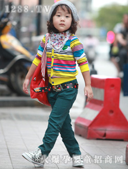 ͯe��ʱ��Ůͯ����װ