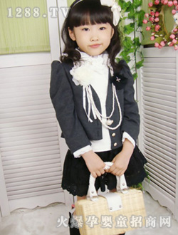 ͯe��ʱ��Ůͯ��װ