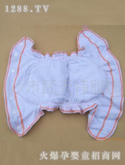 选购纸尿裤看准型号 要符合宝宝尺寸_纸尿裤_