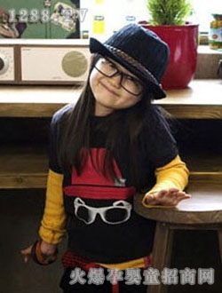 ��������ɫŮͯ��װ