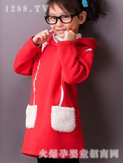 ������Ůͯ��ɫ����