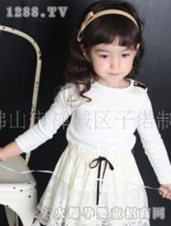 ��ɫ����ȹ