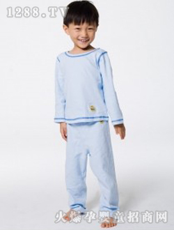 ���̱���ǳ��ɫ��װ