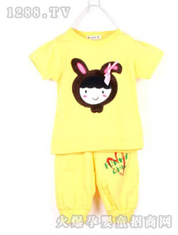 ��ͯ��������ͷ������п���װ��ɫ