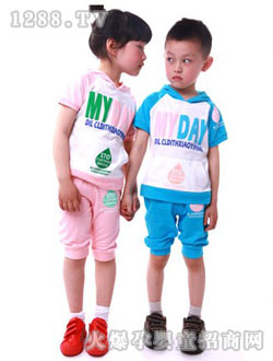 ��ͯ��ñ��ĸ����װ