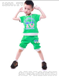 ��ͯ��ĸ����ñ�ļ���װ��ɫ