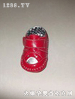 ������ͯ��ɫ����ѧ��Ь