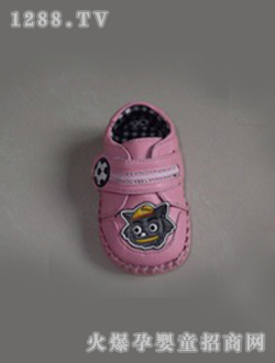 ������ͯ��̫�Ƿ�ɫѧ��Ь