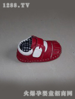 ������ͯ��ɫ����ѧ��Ь