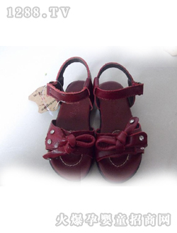 ������ͯ��������ͯЬ