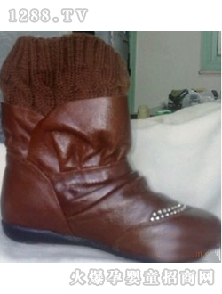 ������ͯ��ɫѥ��