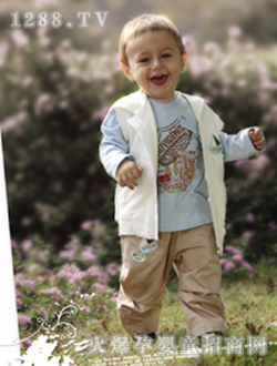 的的依派低领优雅卫衣|广州的的派服饰有限公