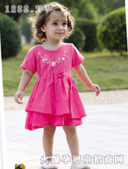 的的依派低领优雅卫衣|广州的的派服饰有限公