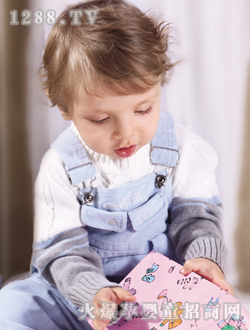 �ĵ�������ɫ������