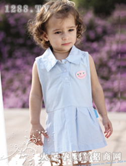 �ĵ�������ɫ����ȹ