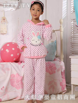 ��¶�ҷ�ɫŮͯ��װ