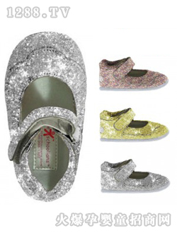 ����С����Partyѧ��Ь