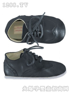 ҵ�����ϵ������Ь��ɫ