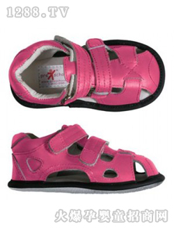 ҵ��ħ���������Ь