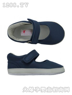 ҵ��ħ��ճ������Ь����