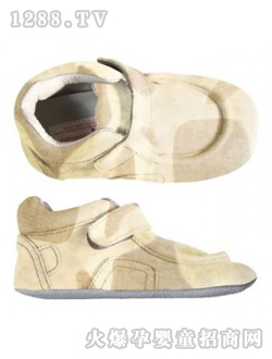 ҵ�����۷���Ь��ɫ