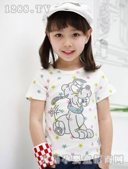 猪猪侠白色卡通上衣