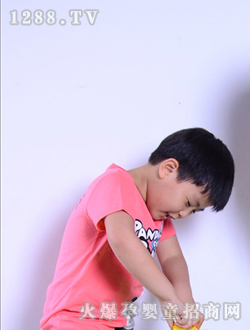 SANBOBO��ɫ��װ