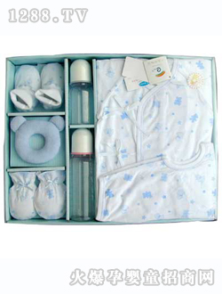 熊宝宝奶瓶七件礼盒