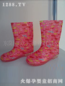 ���˺�ɫ��ͯ��Ь