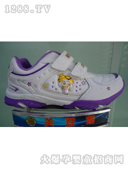 ����è��ͯЬϲ������ɫ