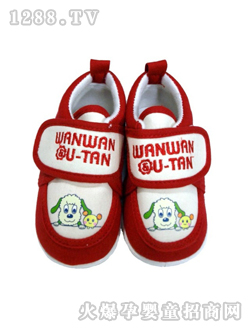 ͯ��Ե��ɫӤ��Ь