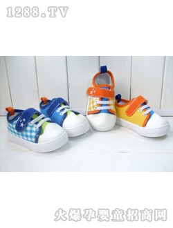 ͯ��Ե��ɫ����ħ��������Ь