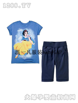 ��һ����ɫʱ����װ